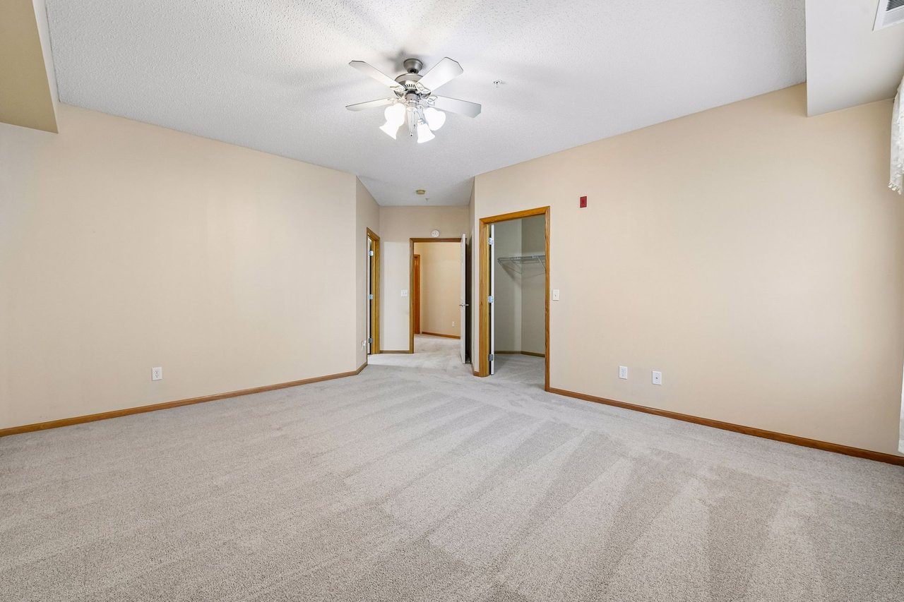 2150 Old School Rd #252, Mound