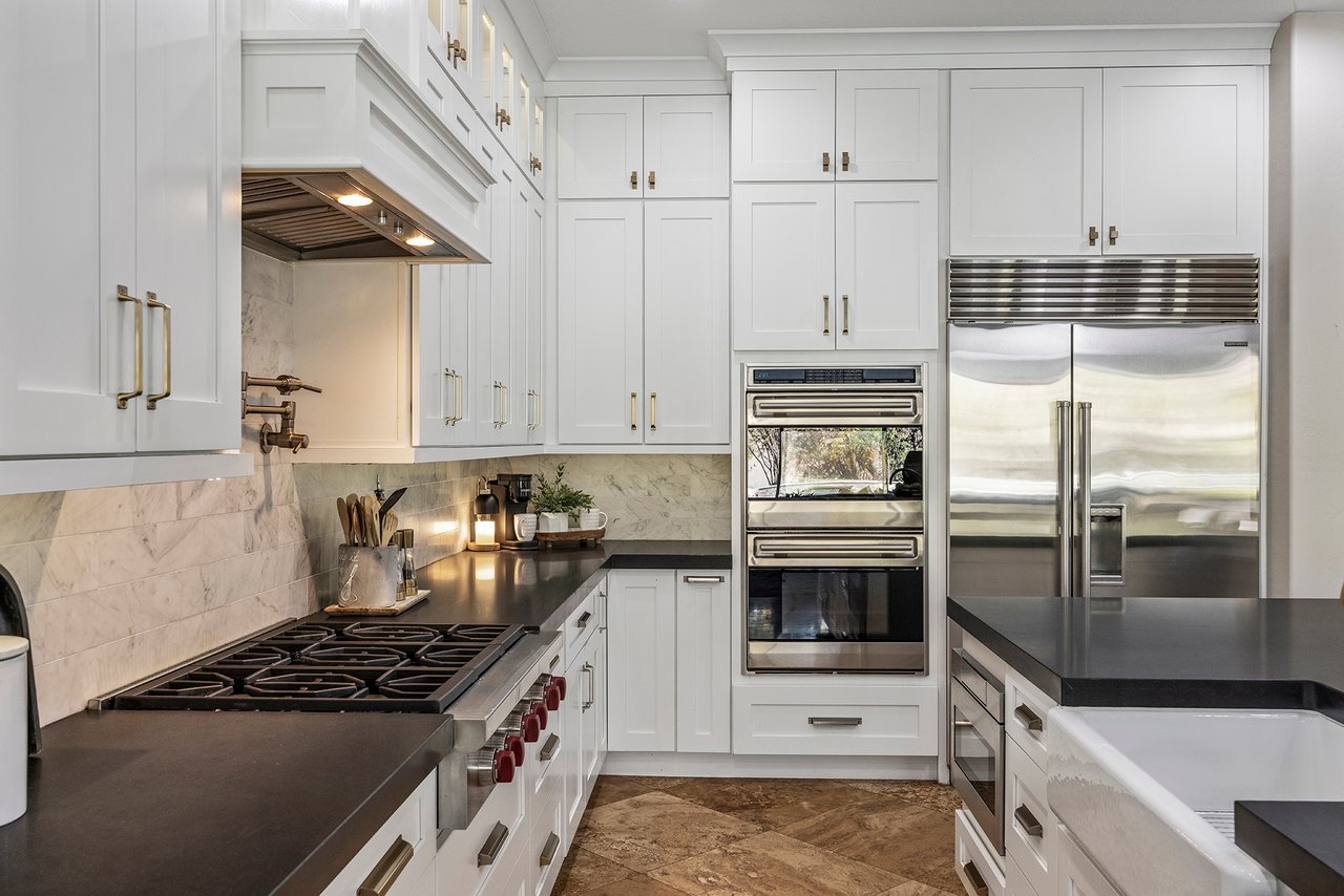 3980 E NAVIGATOR Lane