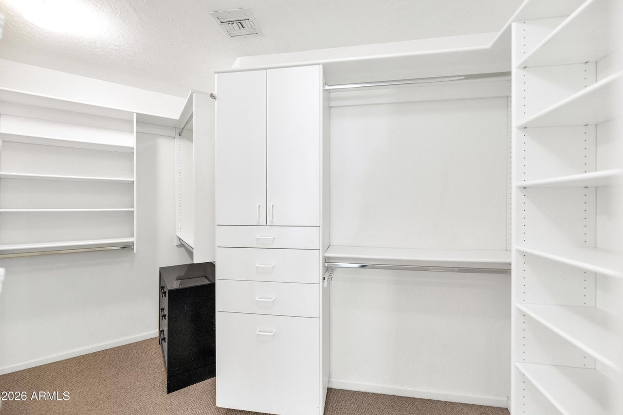 20802 N GRAYHAWK Drive 1003