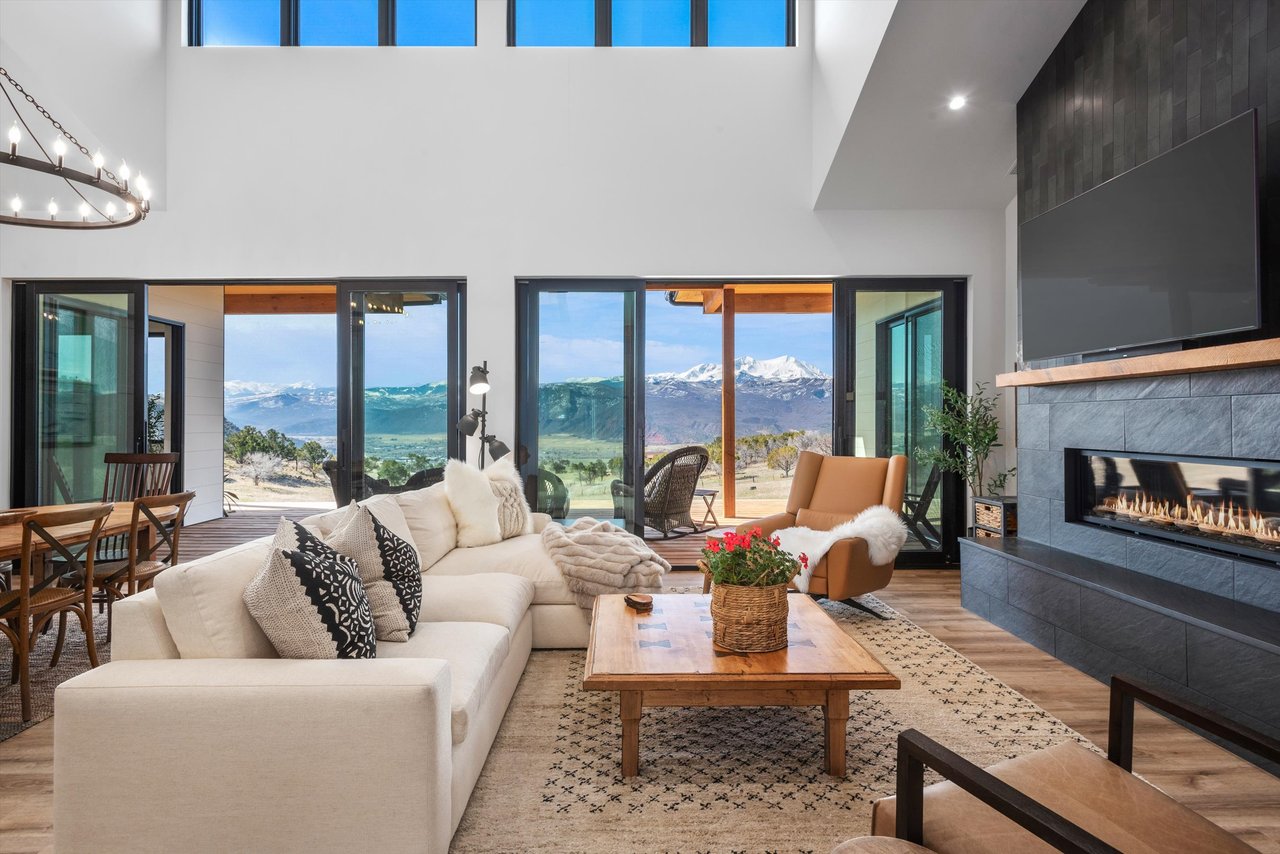 2024 Classic Contemporary Farmhouse with Staggering Mount Sopris Views