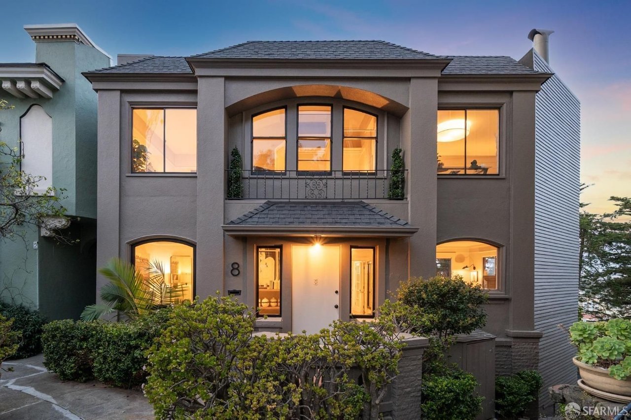 Create Your Legacy in Parnassus Heights