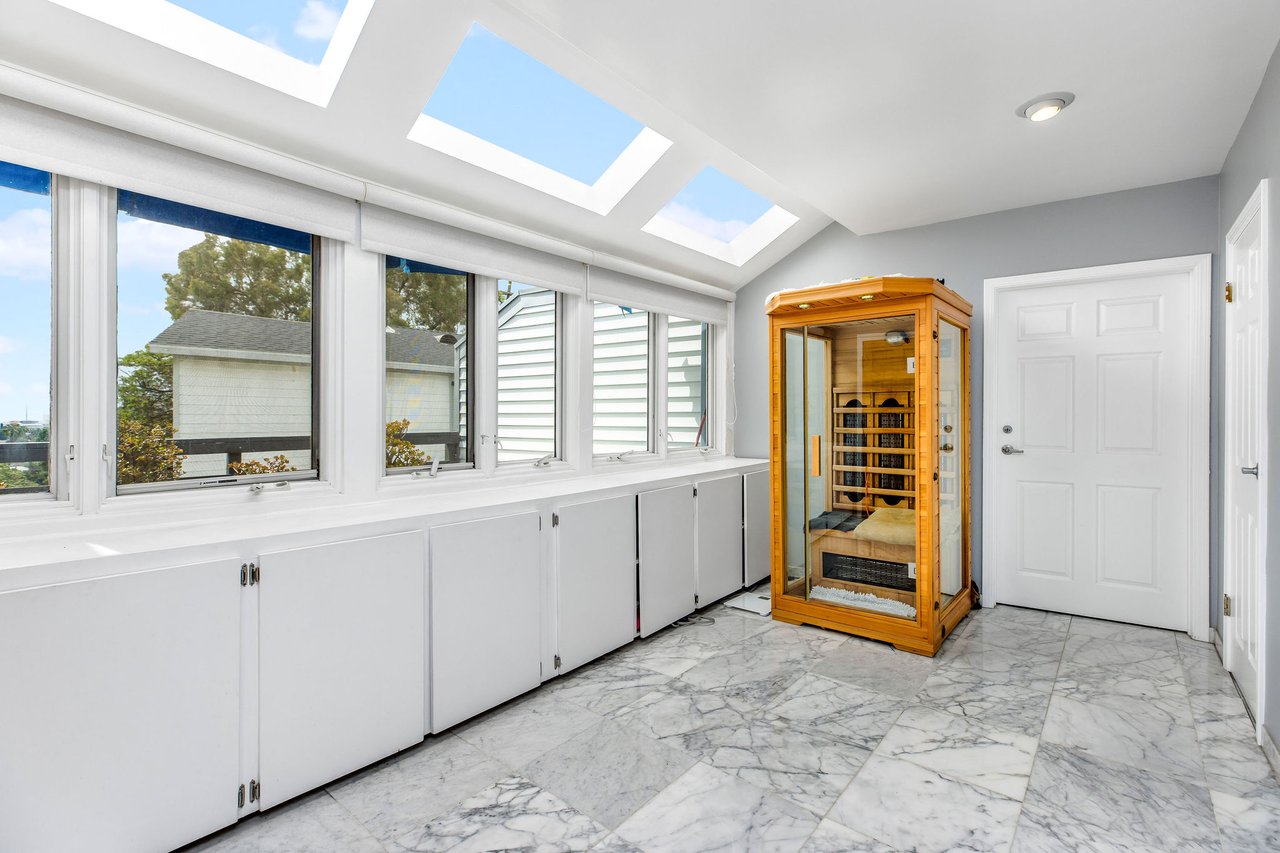 2350 San Marco Dr
