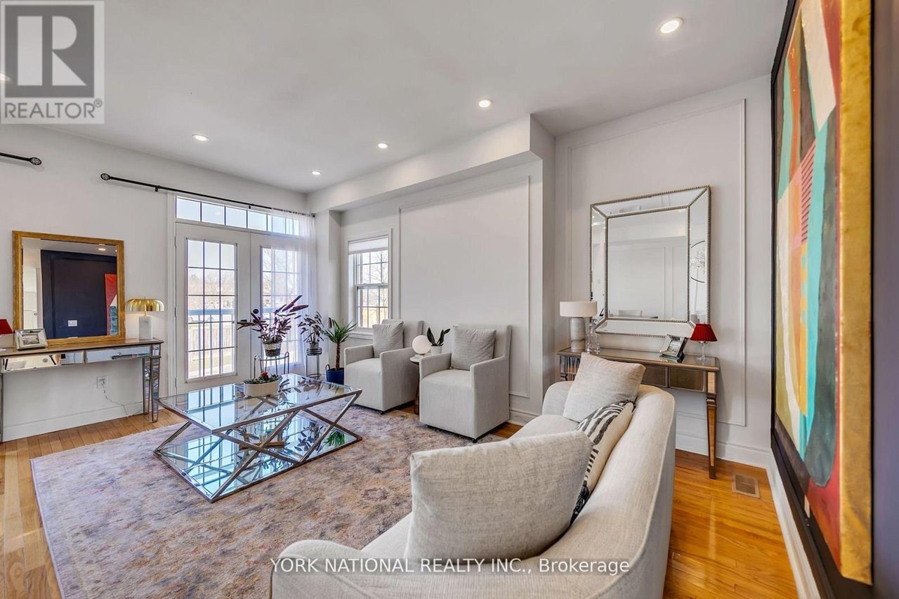 12 Loring Doolittle Ct