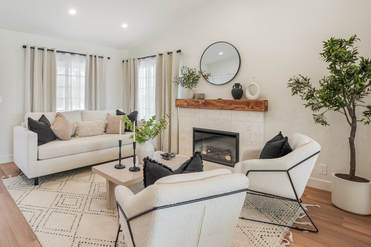 25802 Sycamore Ln, Laguna Hills, CA 92653