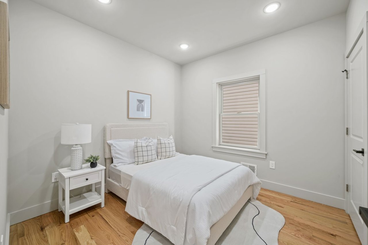 279 Pearsall Ave, Unit 1