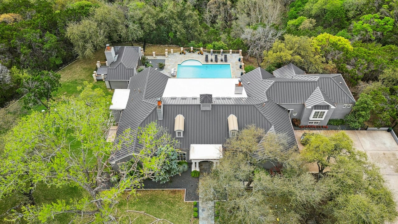 Coming Soon in Barton Creek!
