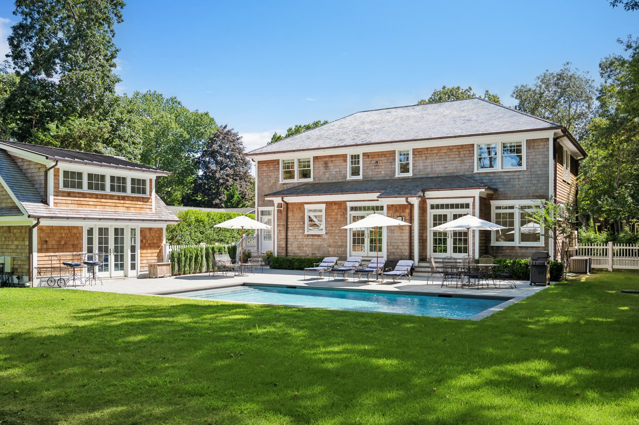 24 Seely Lane
