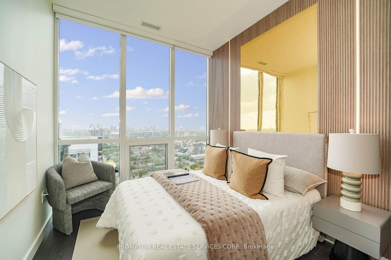 SEASONS CONDOS PENTHOUSE 