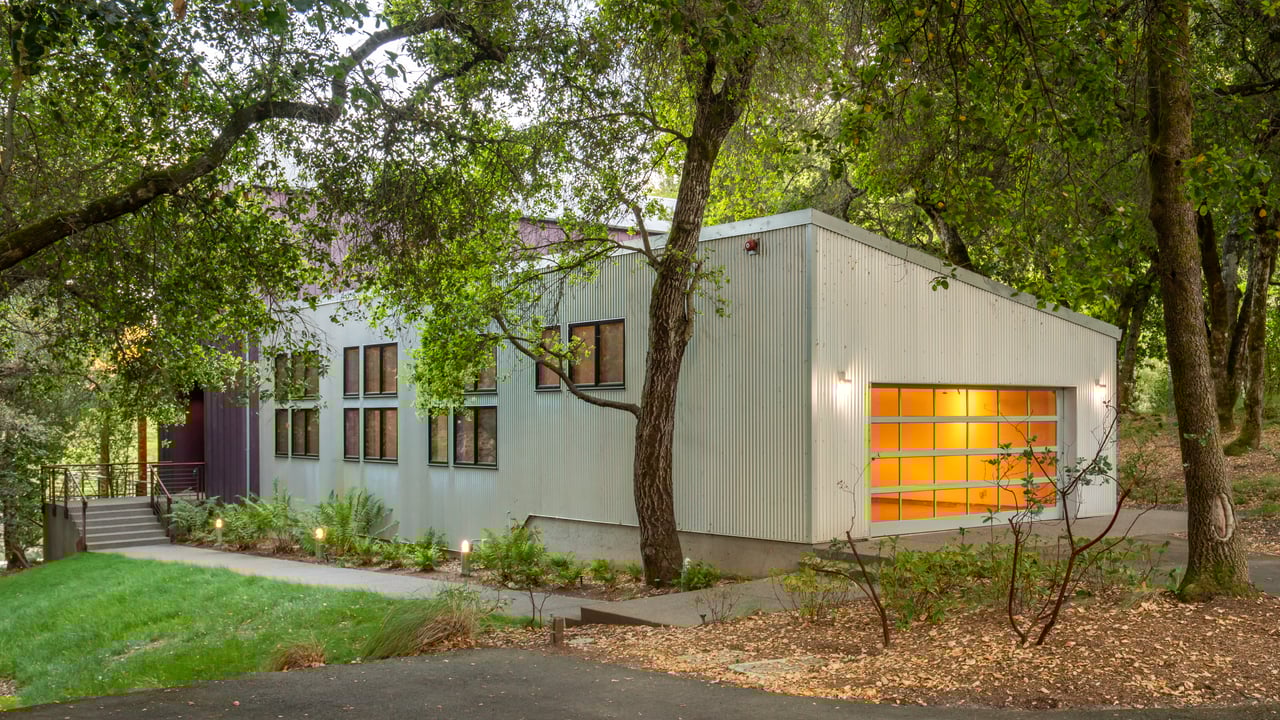 Leslie Creek Retreat