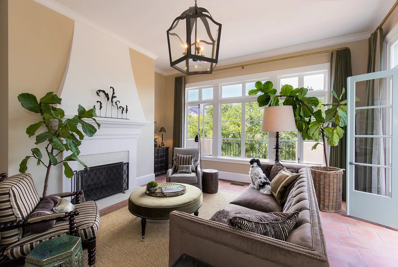 1041 Mission Ridge Rd