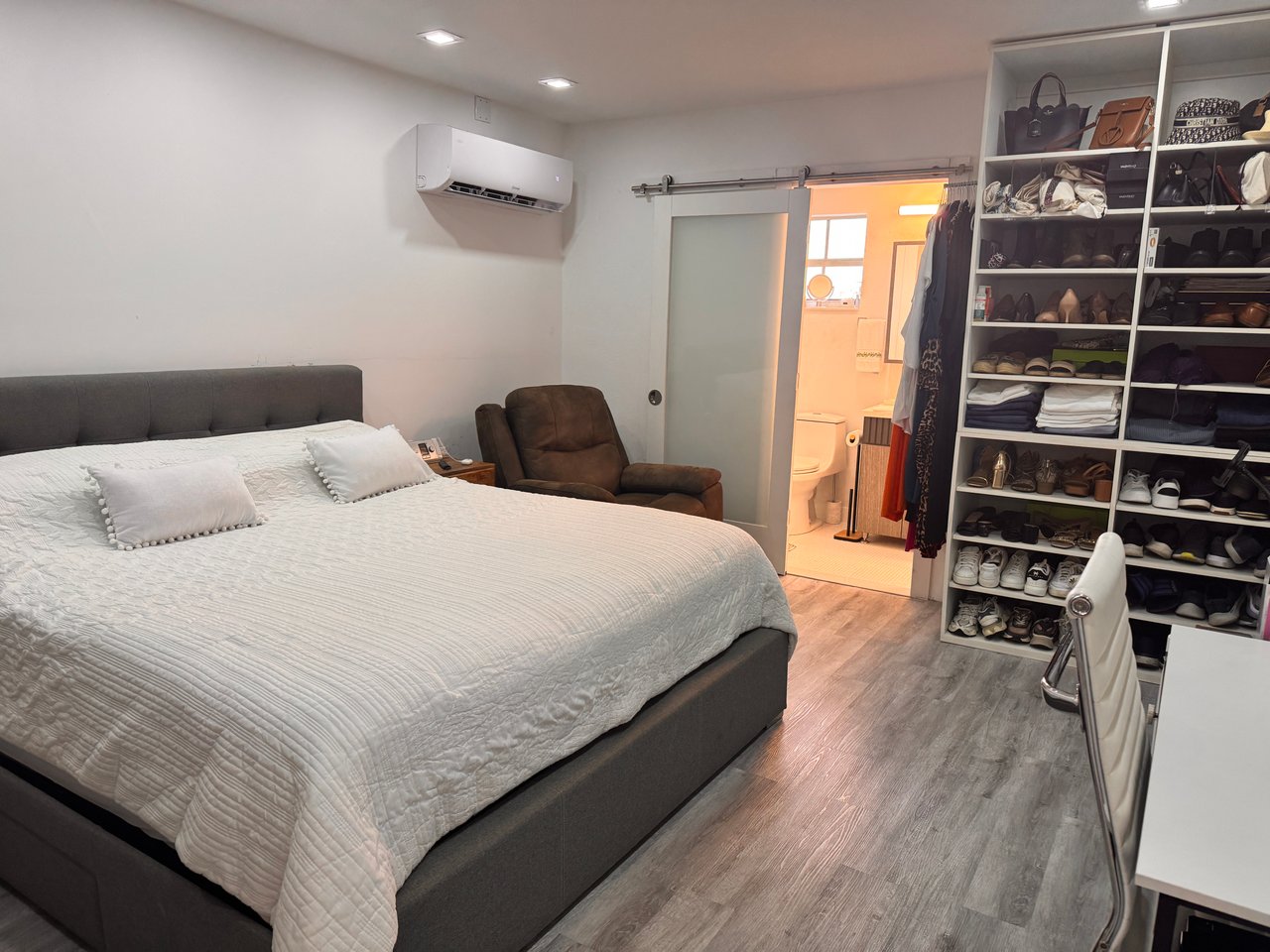 Duplex in Coral Gables