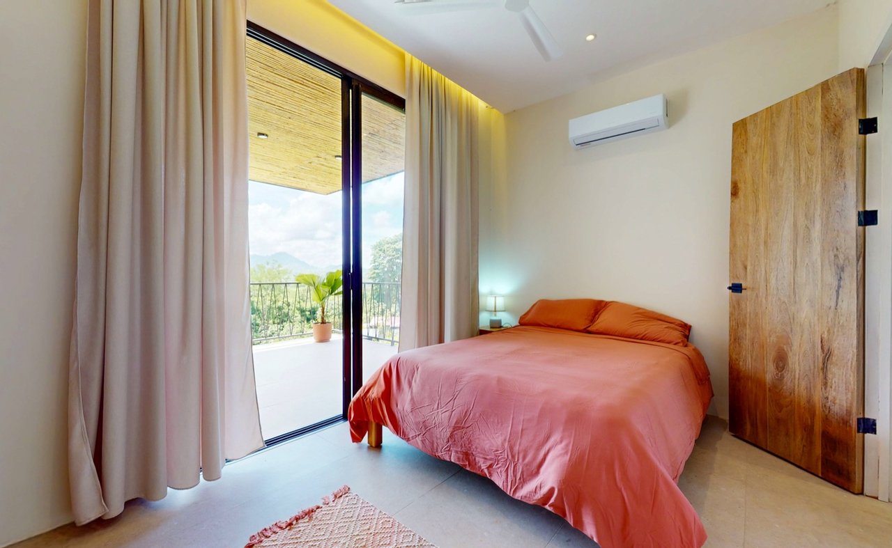 New Modern Ojochal Home with Pool, Office & Mountain Views 24/7 Security