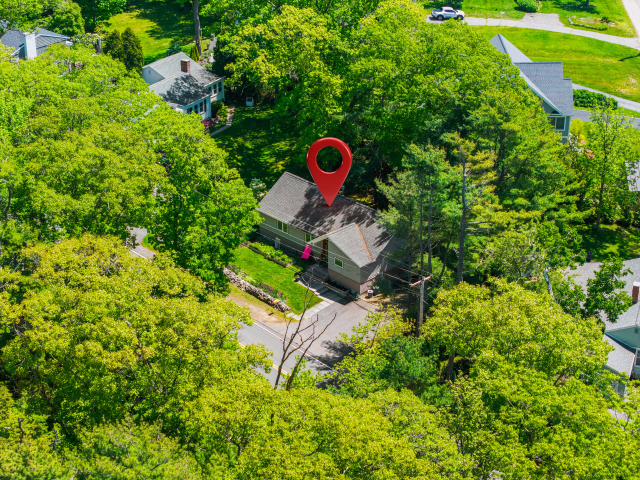 1088 Shore Road