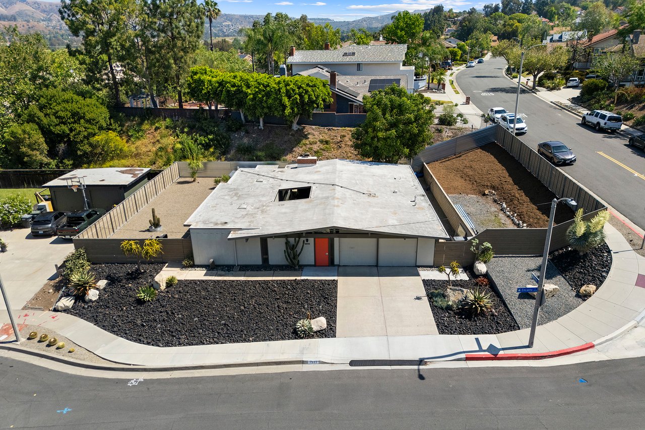 Claude Oakland EICHLER For Lease