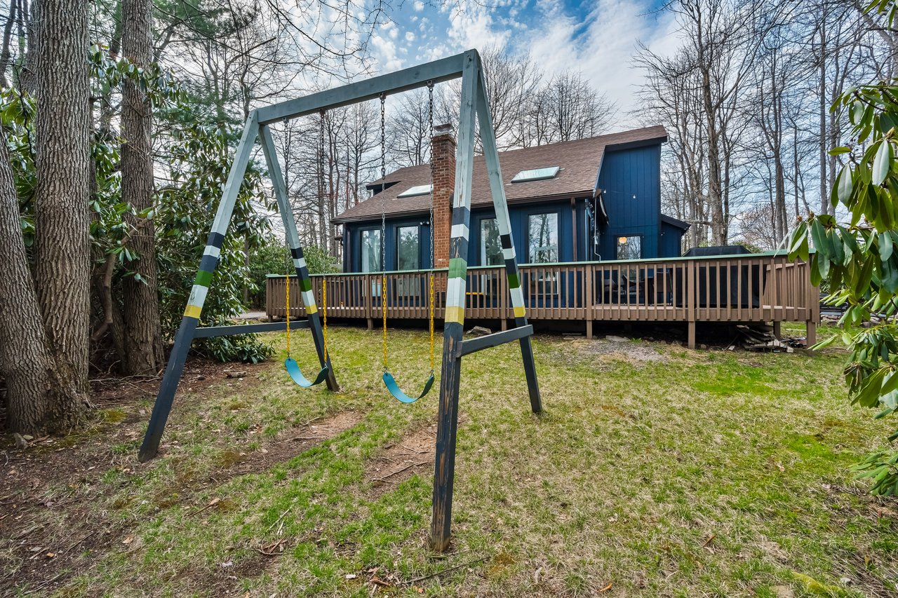 112 Crazy Horse Court