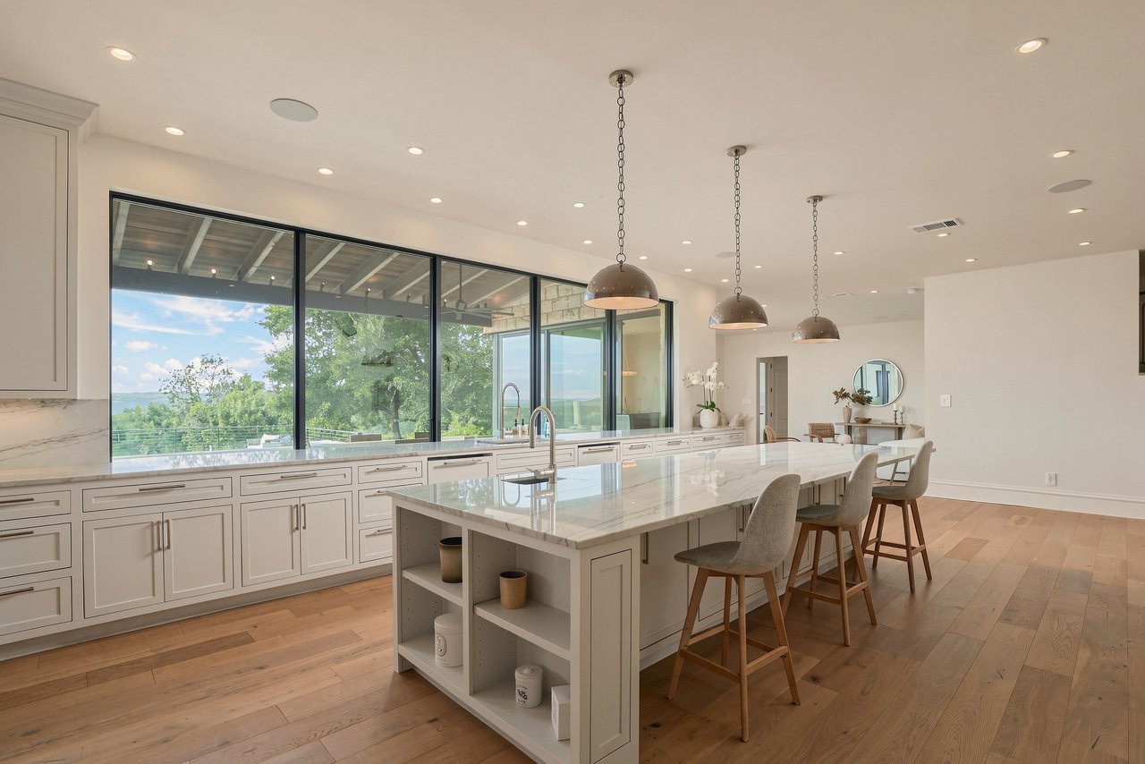 24 Cousteau Lane