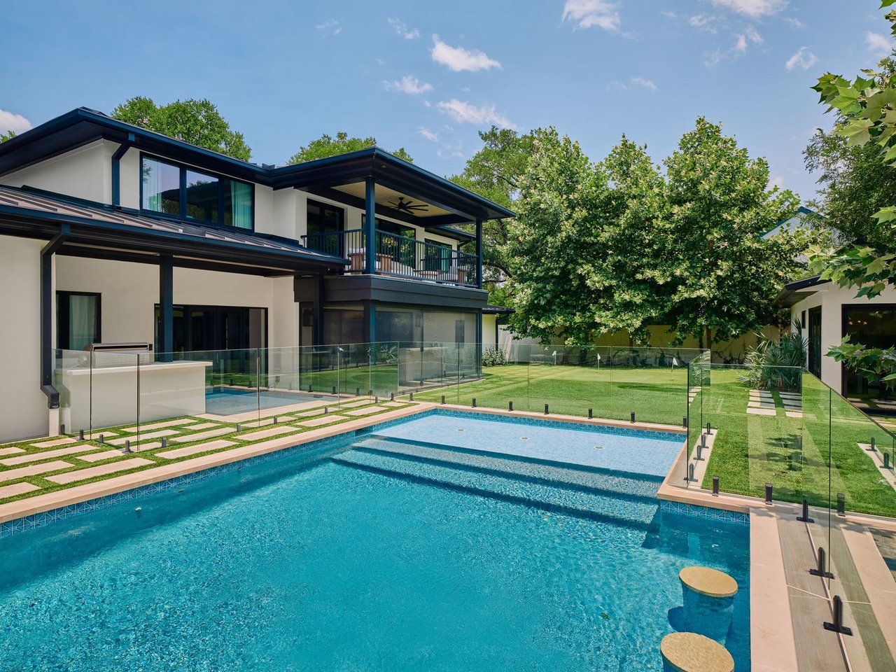 The Tarrytown Enclave | A Rare Compound in the Heart of Central Austin