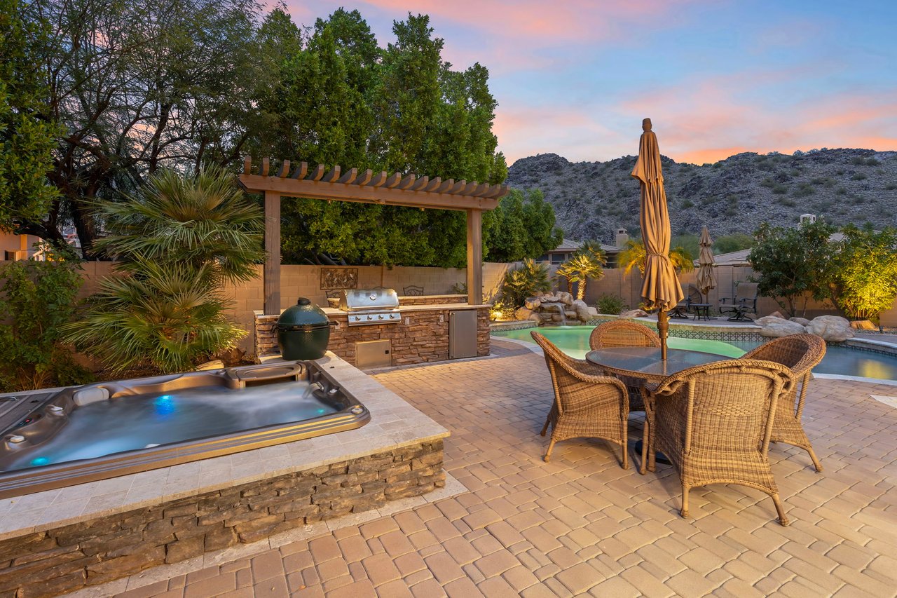 11063 E JASMINE Drive