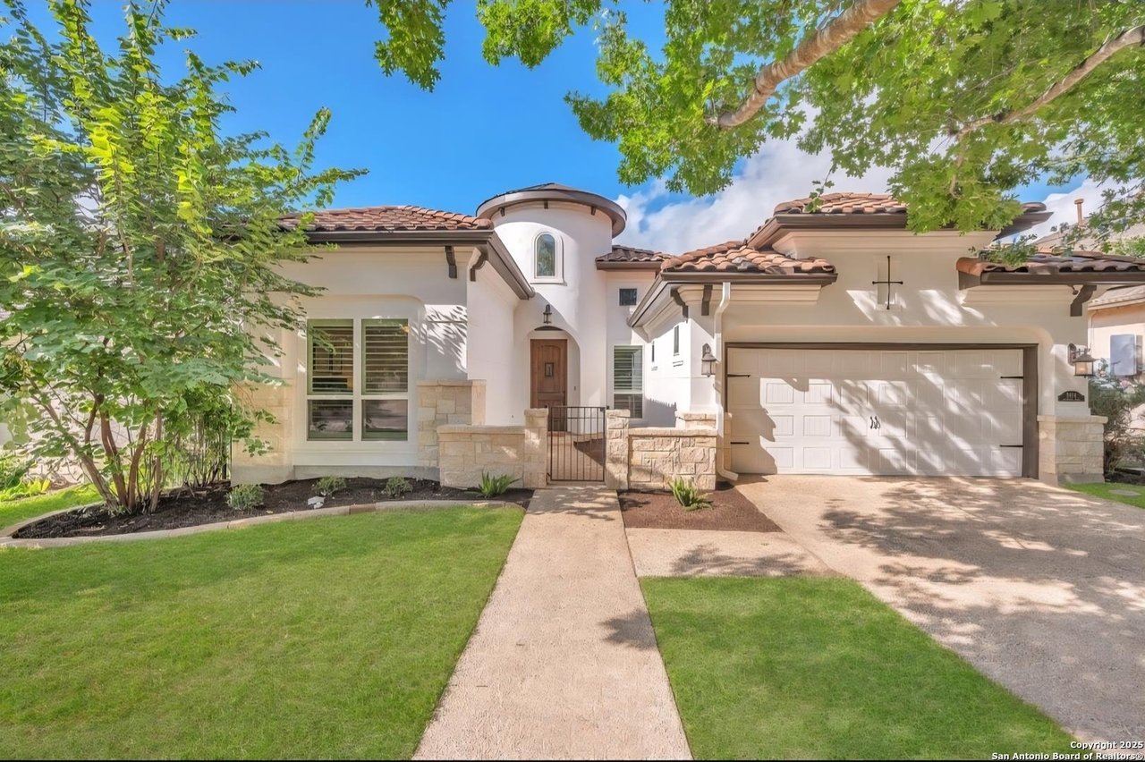 2414 Dunmore