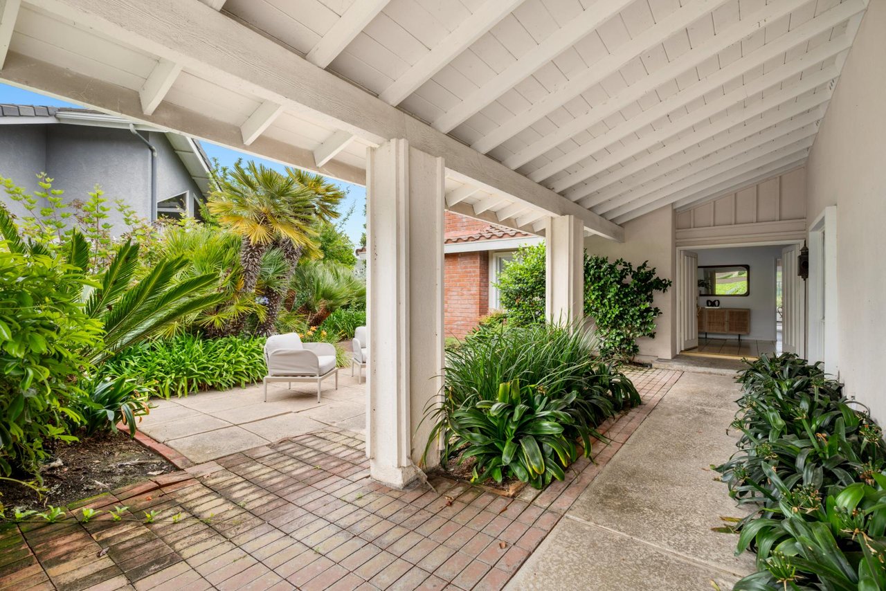 1606 Reef View Circle