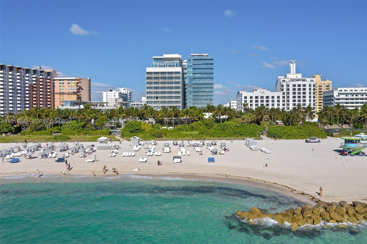 2901 Collins Ave, #901
