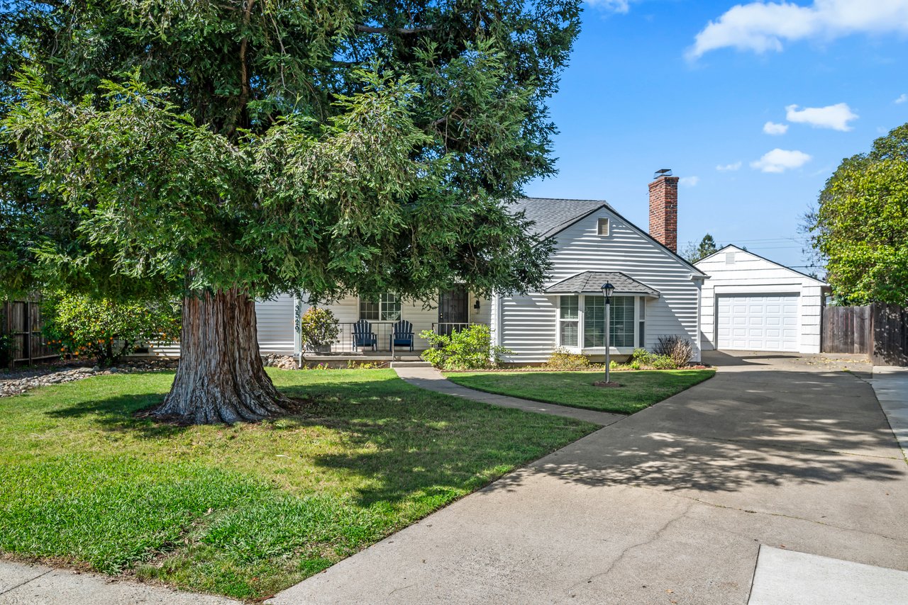 3529 Ridgewood Way