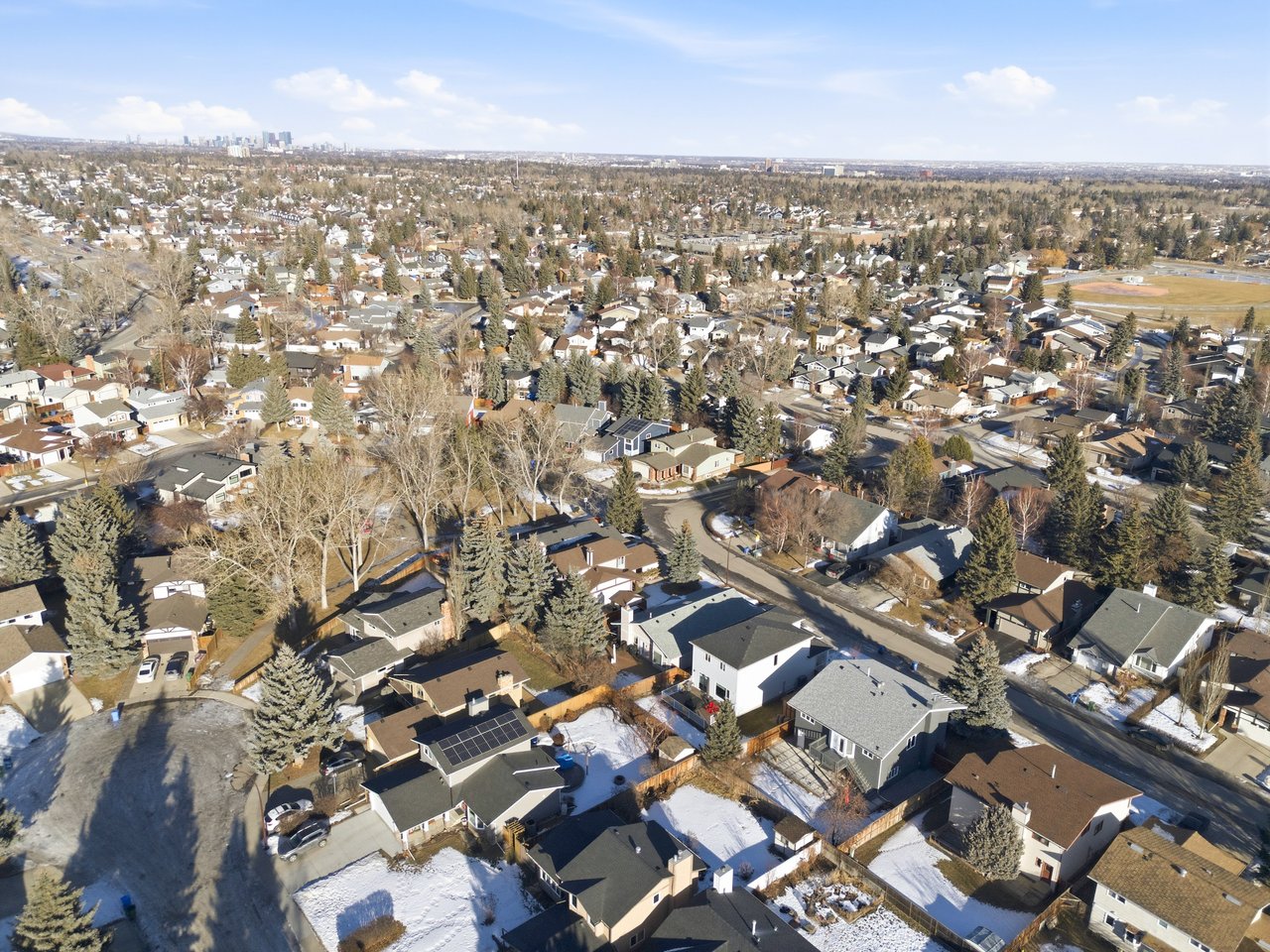 88 Woodfield Crescent SW