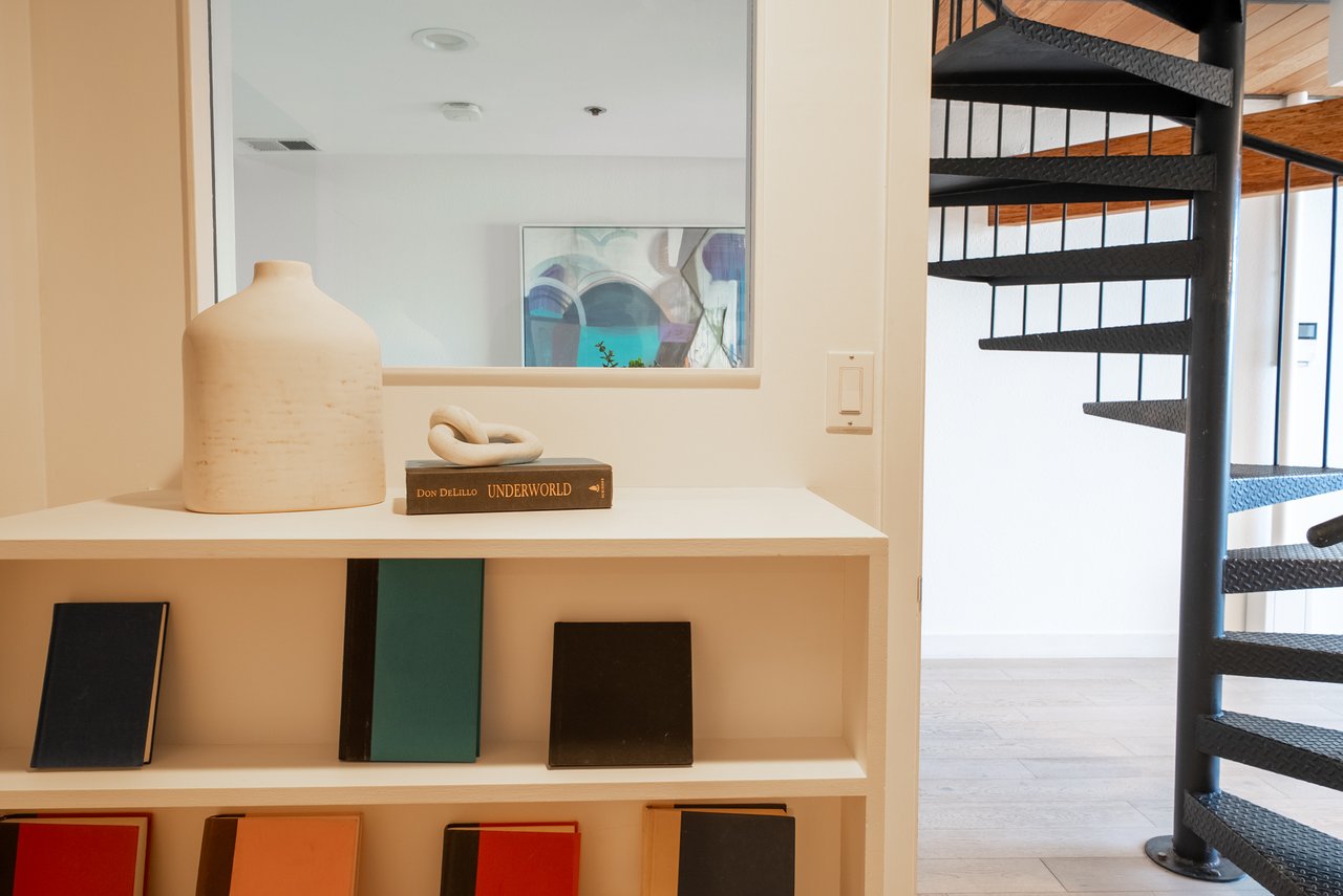 2301 Harrison St #203