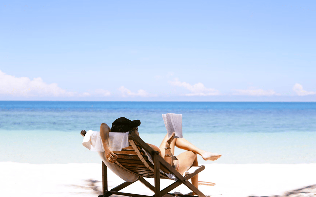 Unlocking the Privileges: The Best Private Clubs & Amenities in Lyford Cay