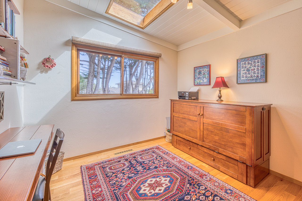 14 Shady Ln  Monterey