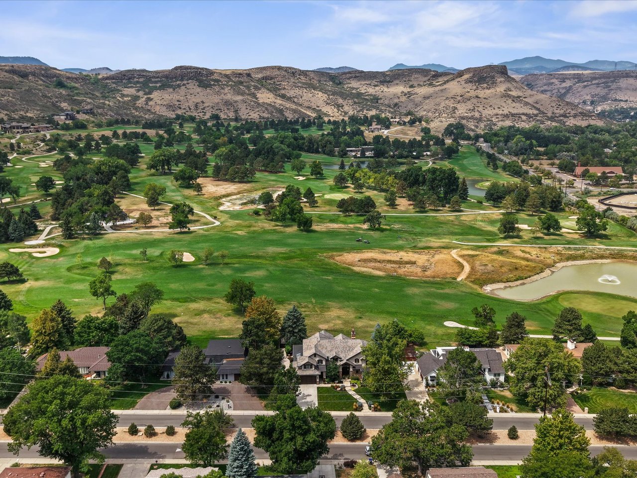 Rolling Hills Country Club