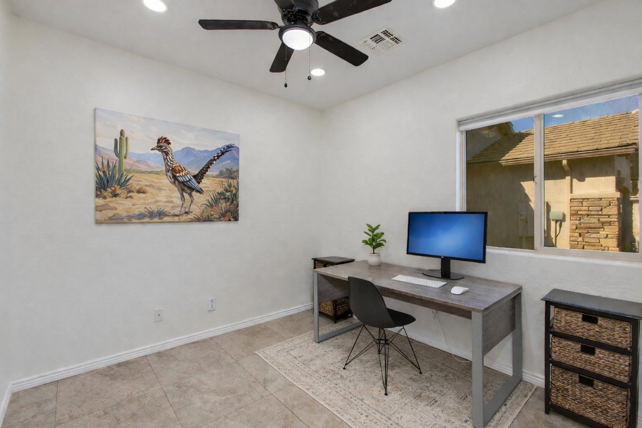 8242 S Hidden Trail Ct