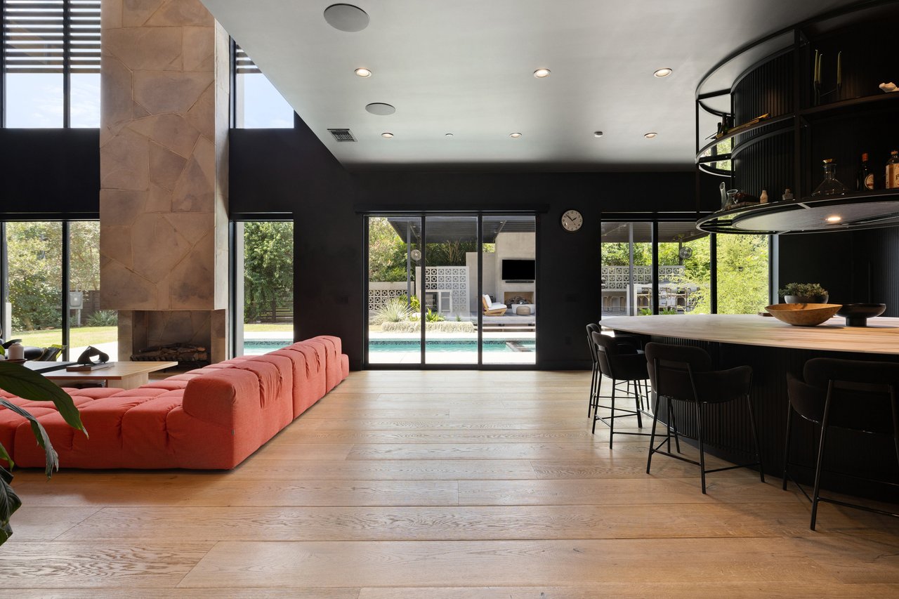204 Westbrook Dr