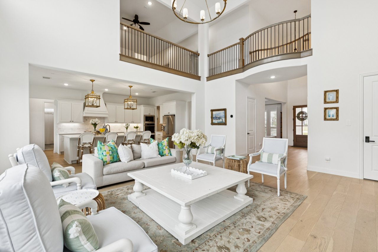 4909 Whisper Drive