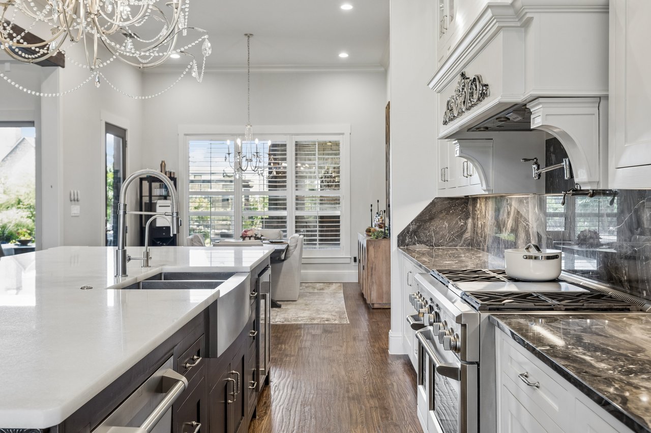 317 Knights Trail