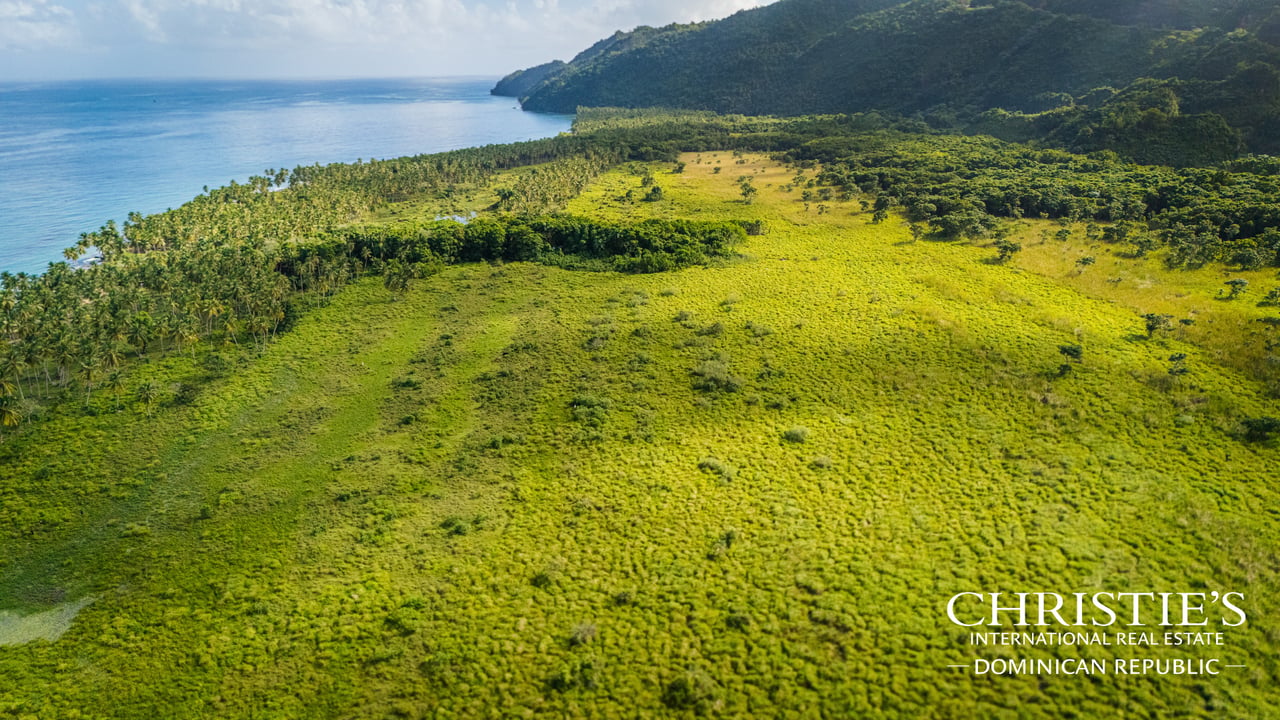 Punta Arena Beachfront Lots