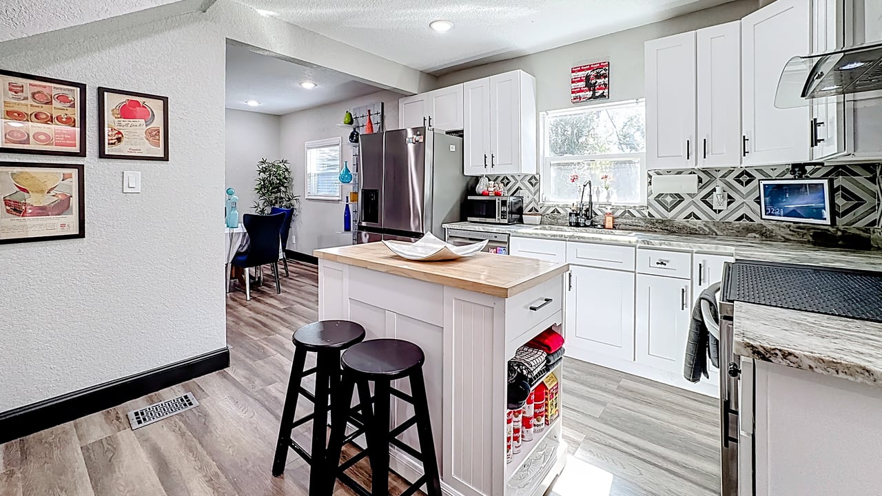 Updated Sanford Bungalow