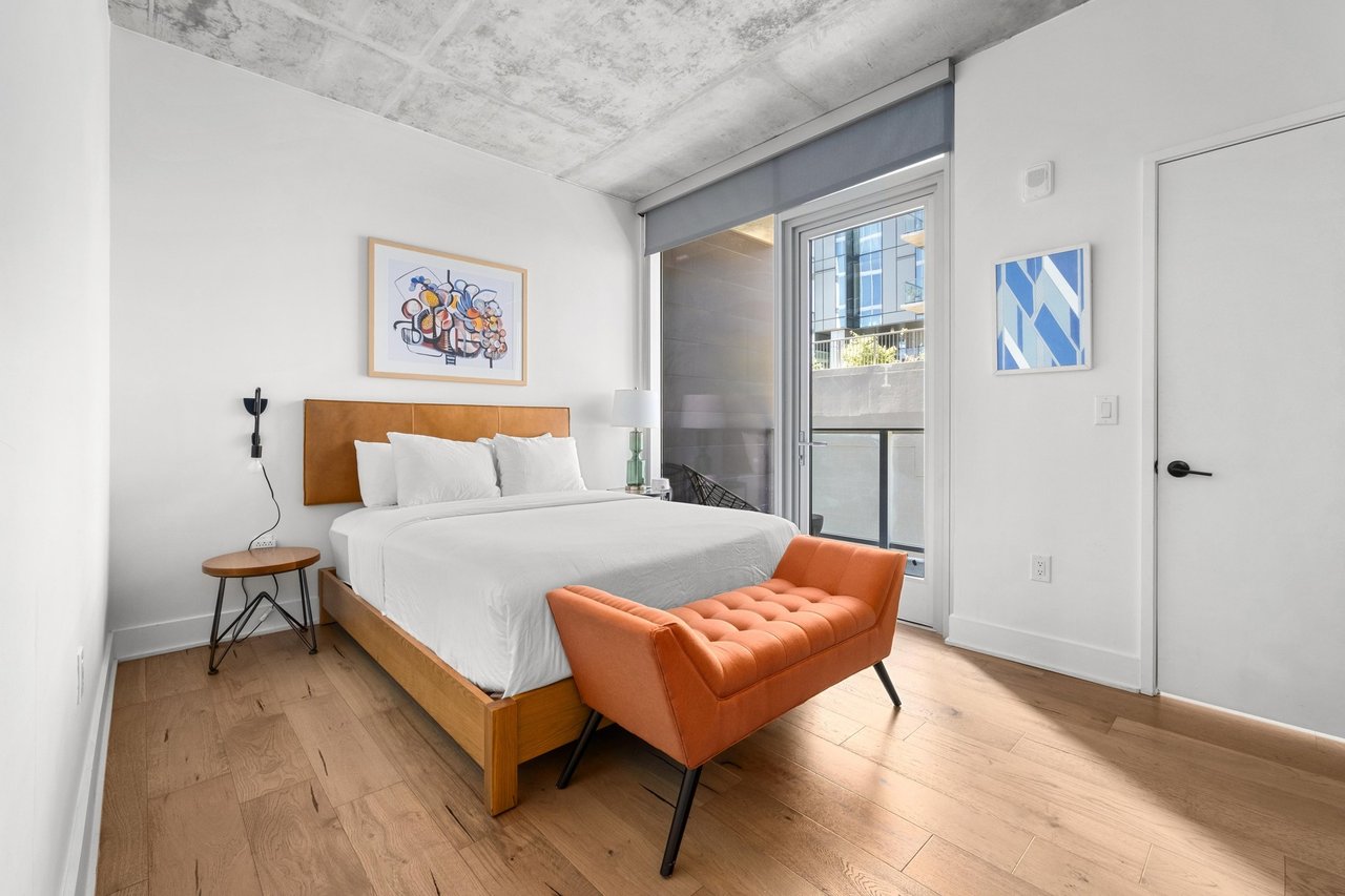 48 East Avenue #1310