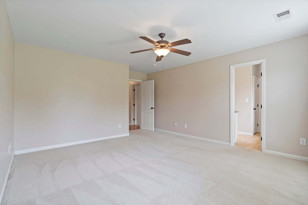 No HOA!! Great property in Toney!