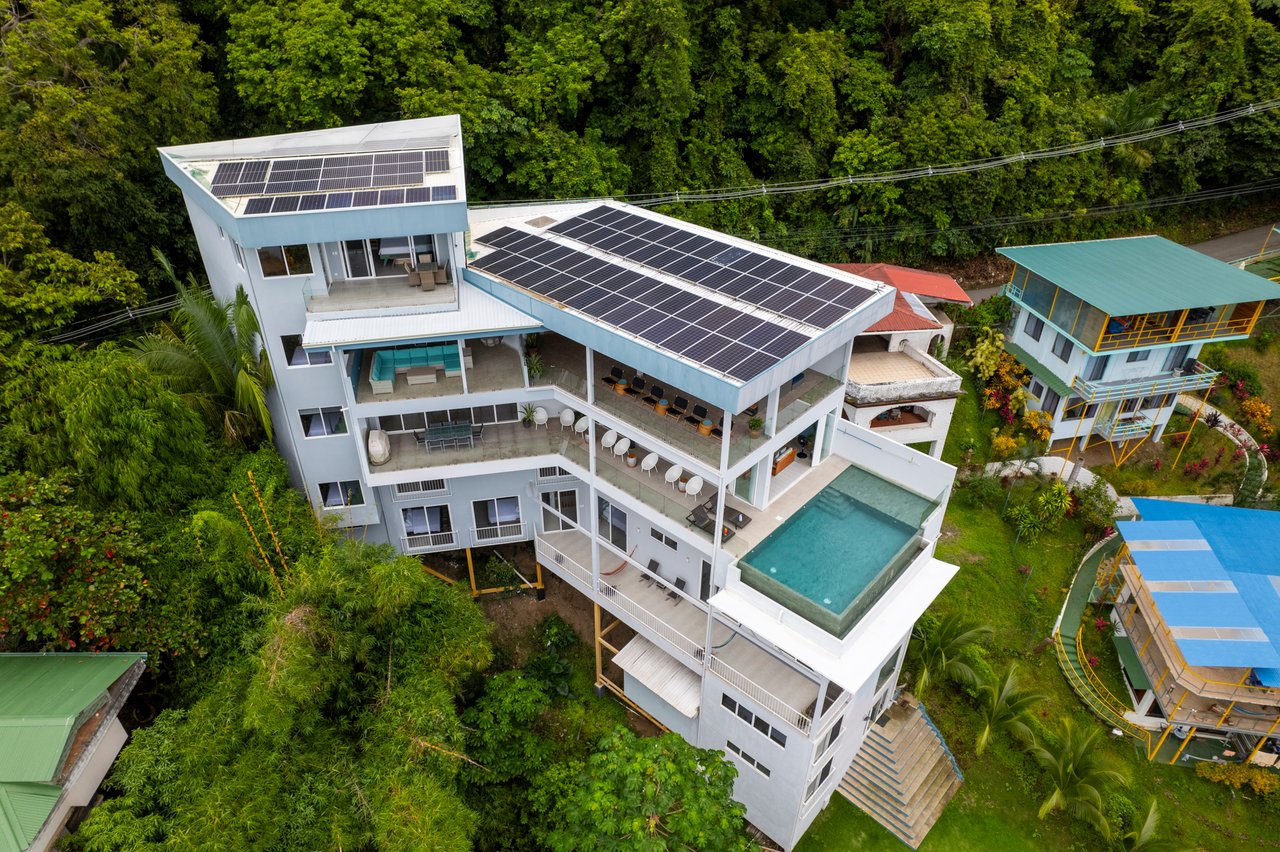 Luxury Income Producing Villa Costa Vida in Manuel Antonio