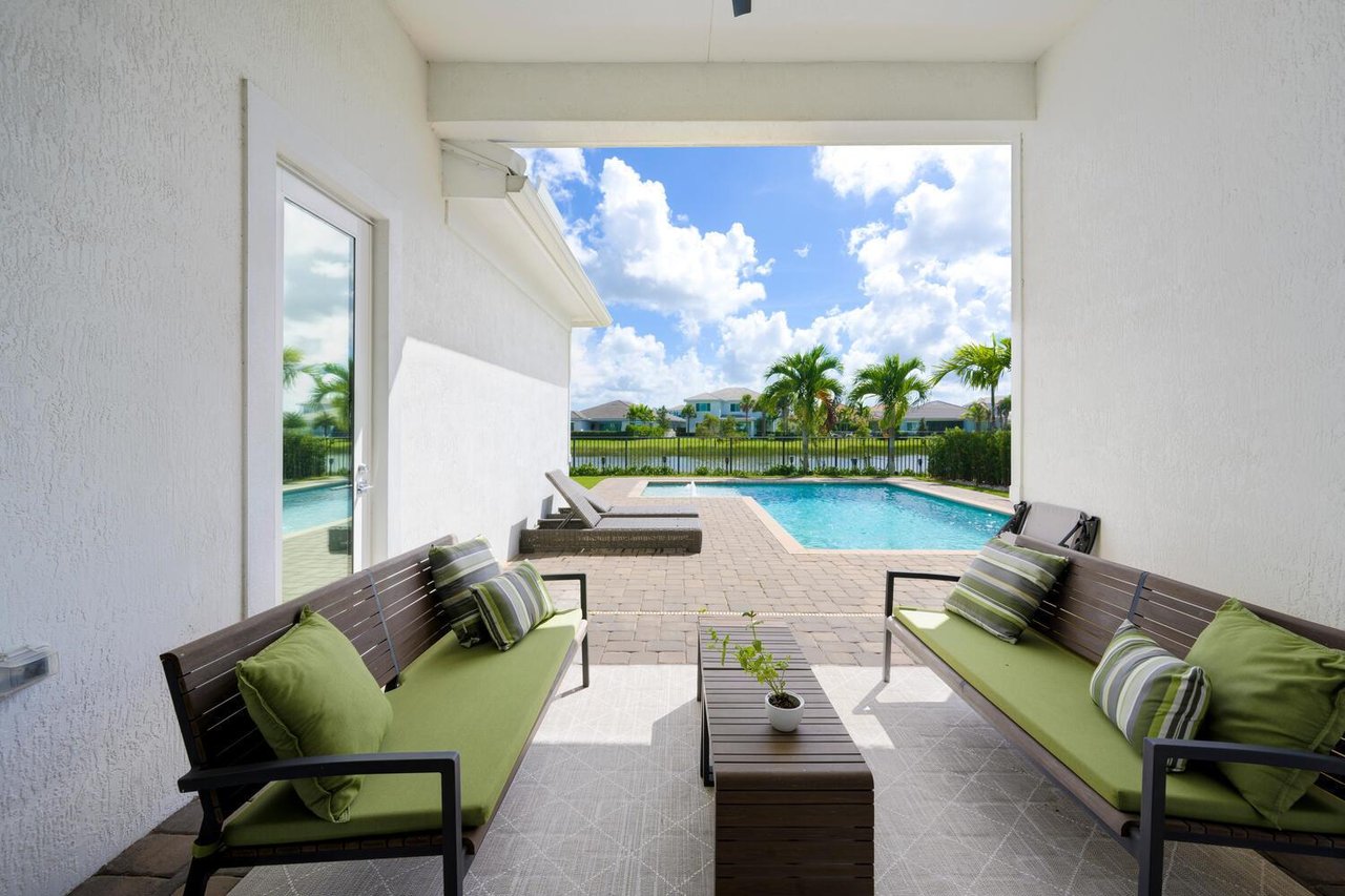 12484 Nautilus Circle 