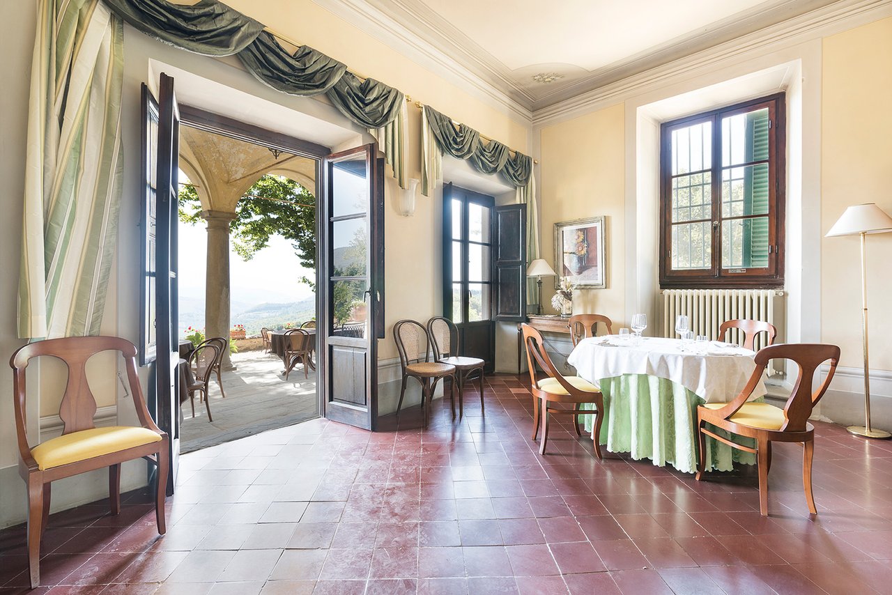 Historic Estate Boutique Hotel Just Outside Florence