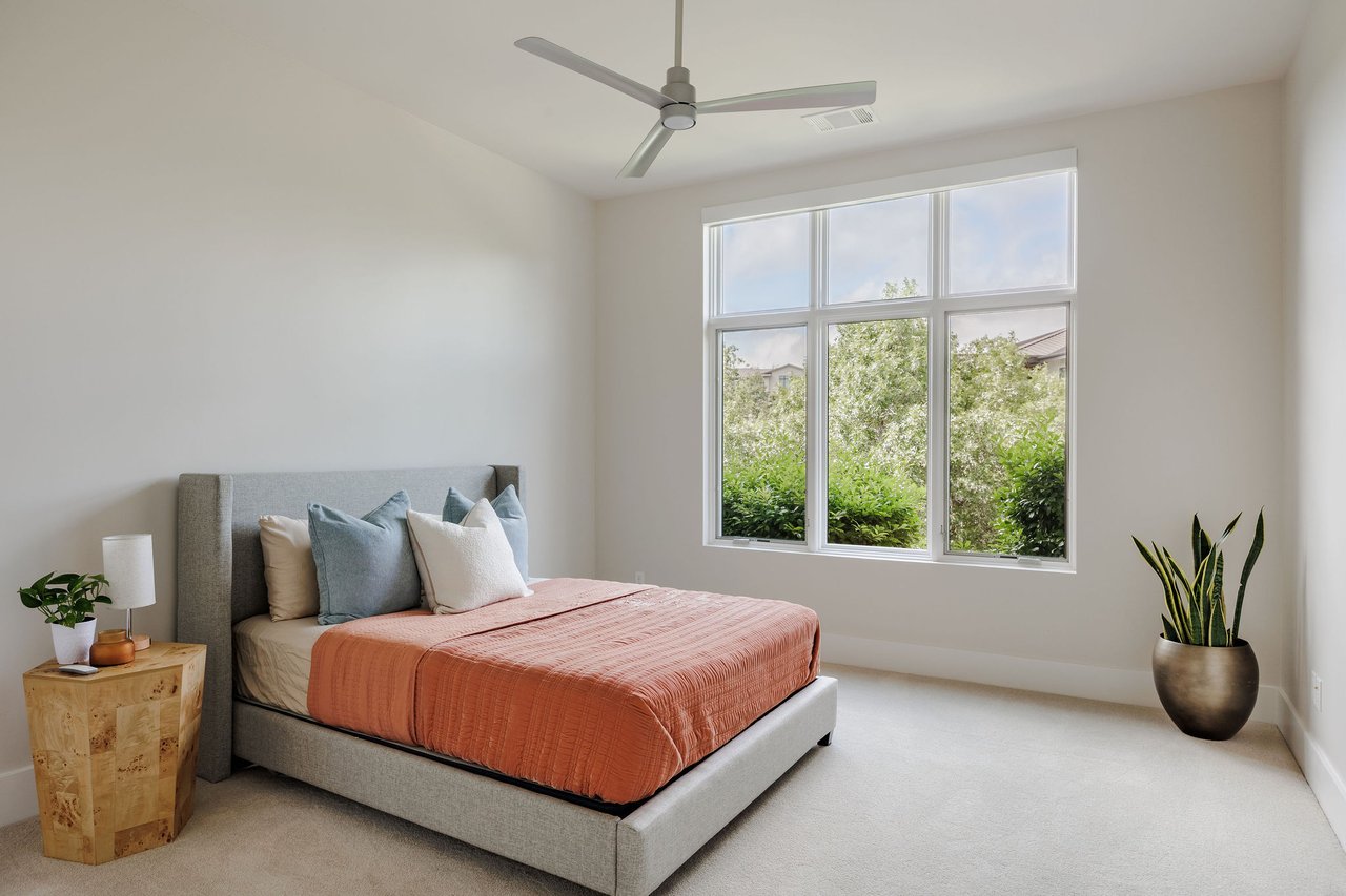 4601 Amarra Dr
