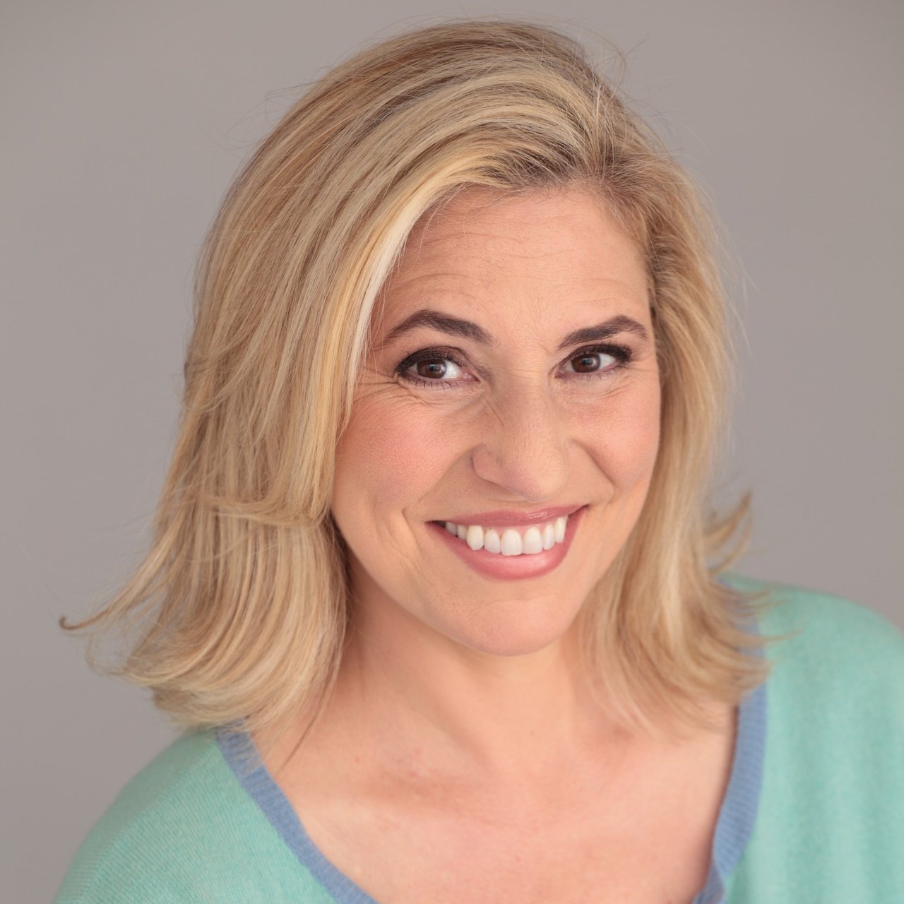 Tela J. Cook Pawling, NY Real Estate Agent Headshot
