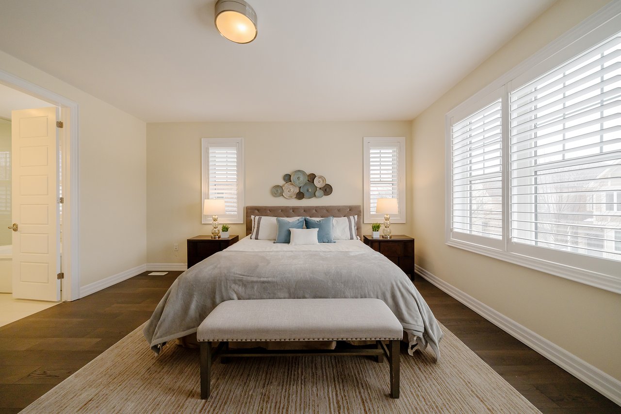 3209 Daisy Way, Oakville, ON L6M 1L4