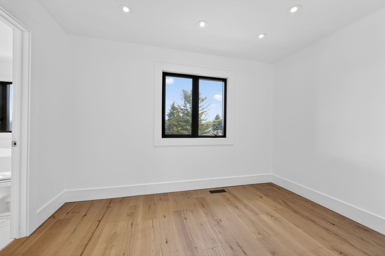 8 Brownlee Drive