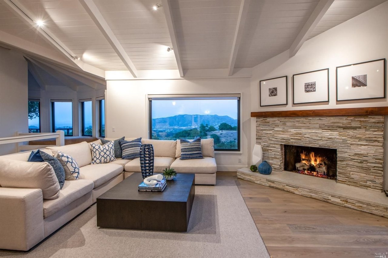 731 Fawn Dr
