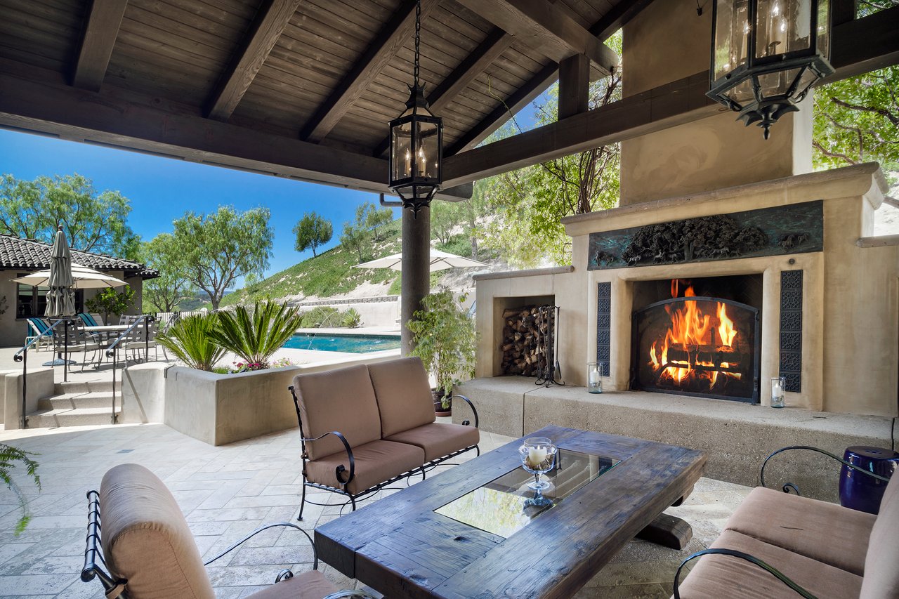 2667 Via De Los Ranchos Road