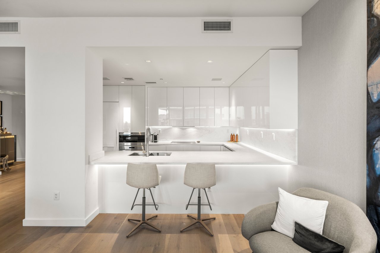 Marea Penthouse 2