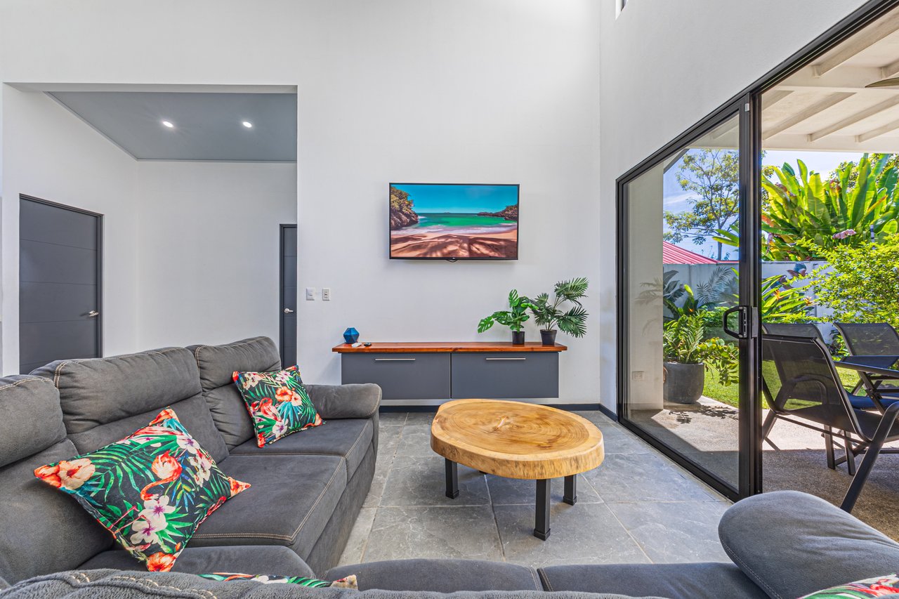 Tropical Modern Residence near Marino Ballena National Park